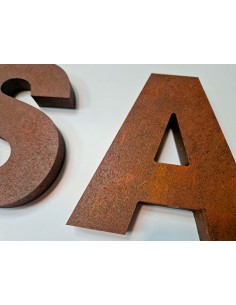 Letras corpóreas en PVC... 2